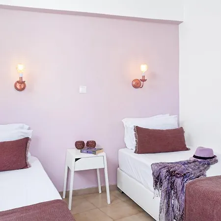 Asteri Near Old Town: Top Views, 2 Balconies Apartment *