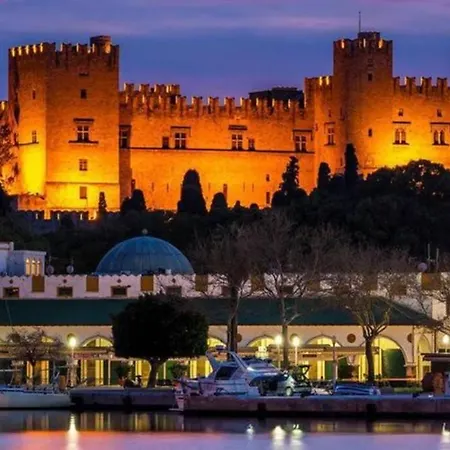 Asteri Near Old Town Views, 2 Balconies Apartament Rhodes City